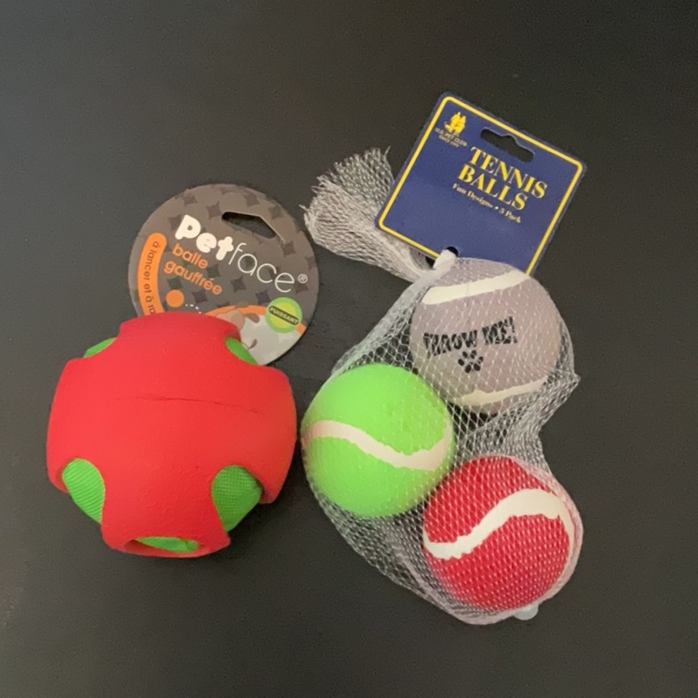 NWT US Pet Club Tennis Balls, PetFace Crinkle Ball for dogs